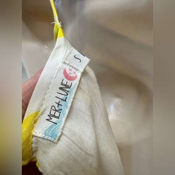 Mer + Lune Lemon Midi flowy ruffled Dress - Picture 8 of 14